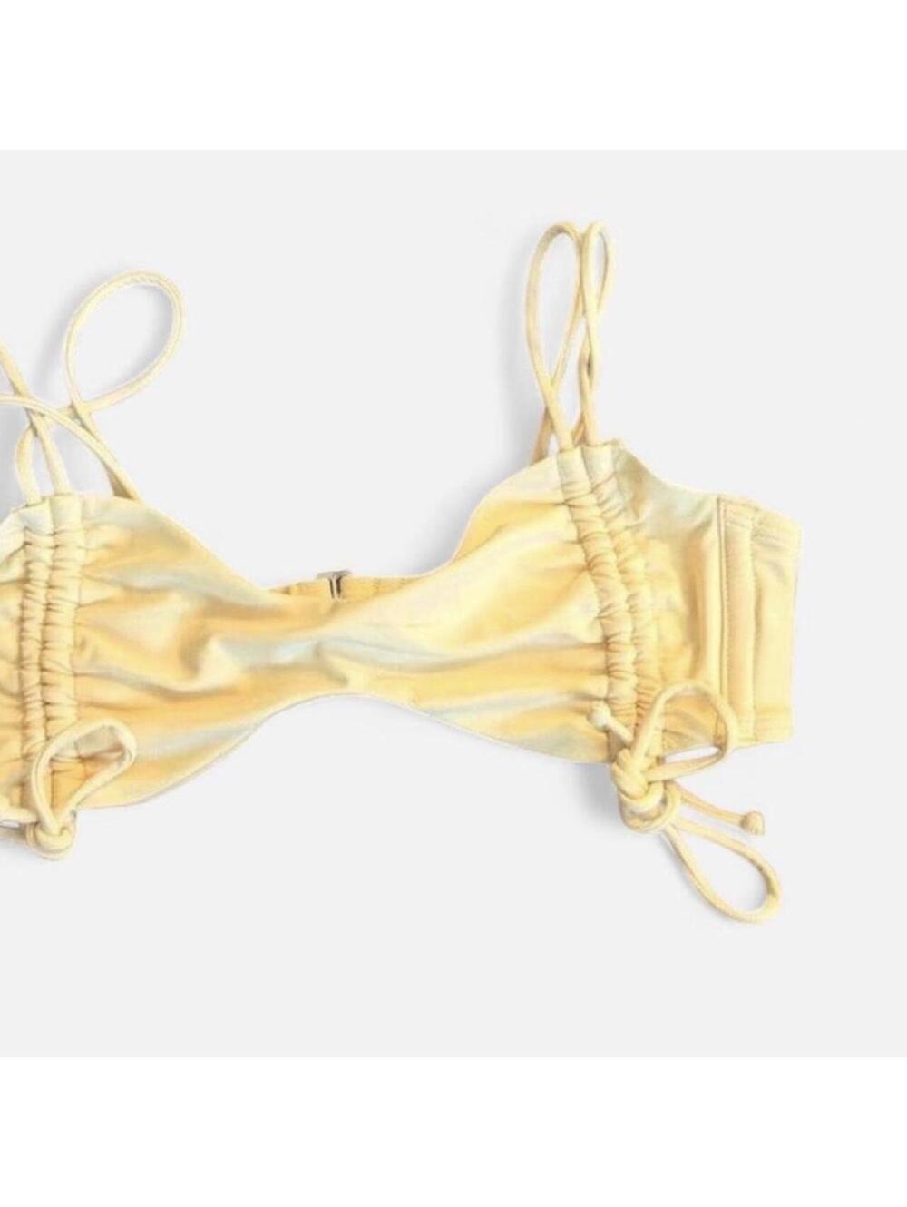 Wild Fable Women's Yellow and Cream Bikini-and-tankini-top